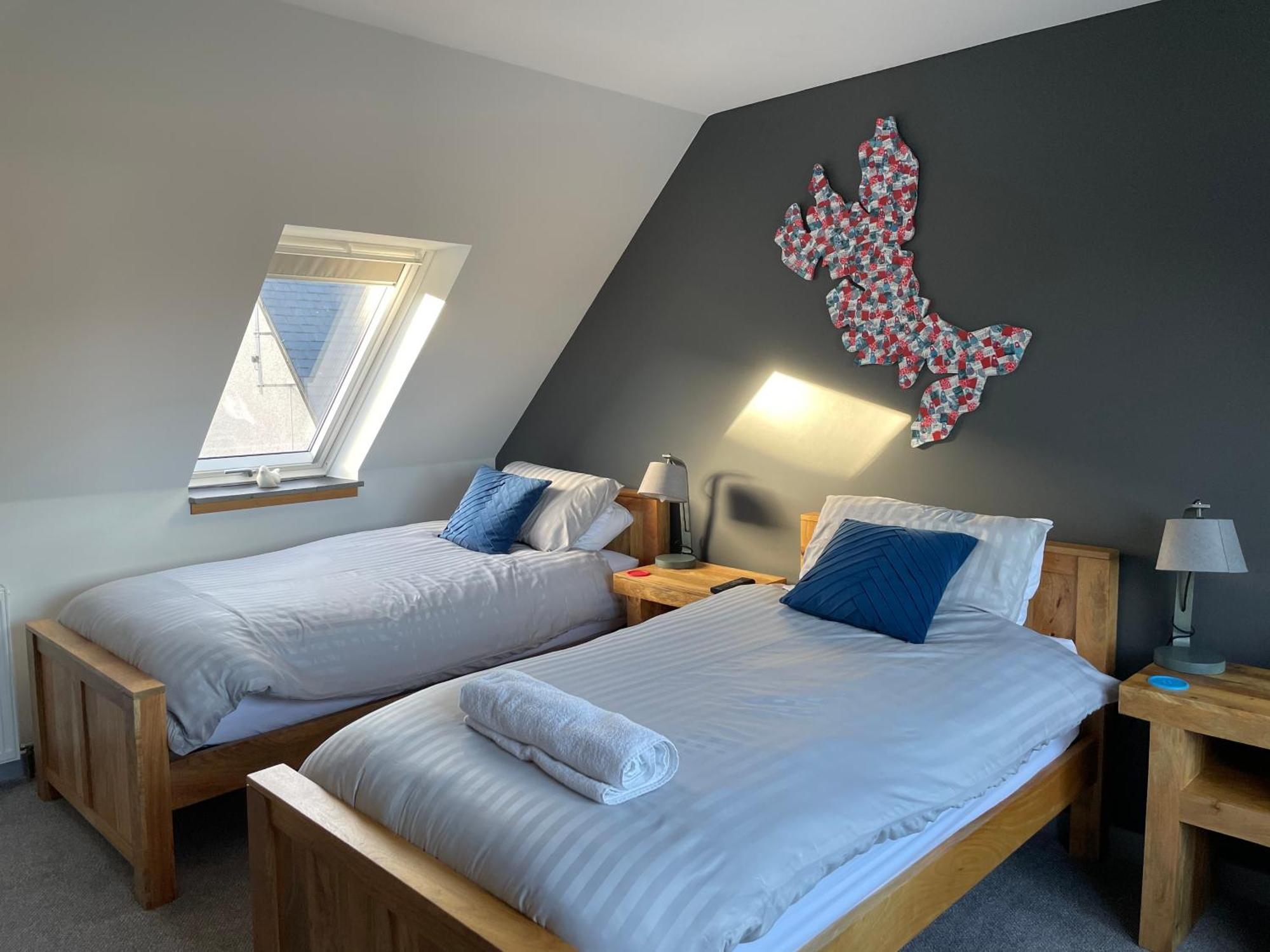 Вілла The Bridge Self Catering Kilmaluag Екстер'єр фото