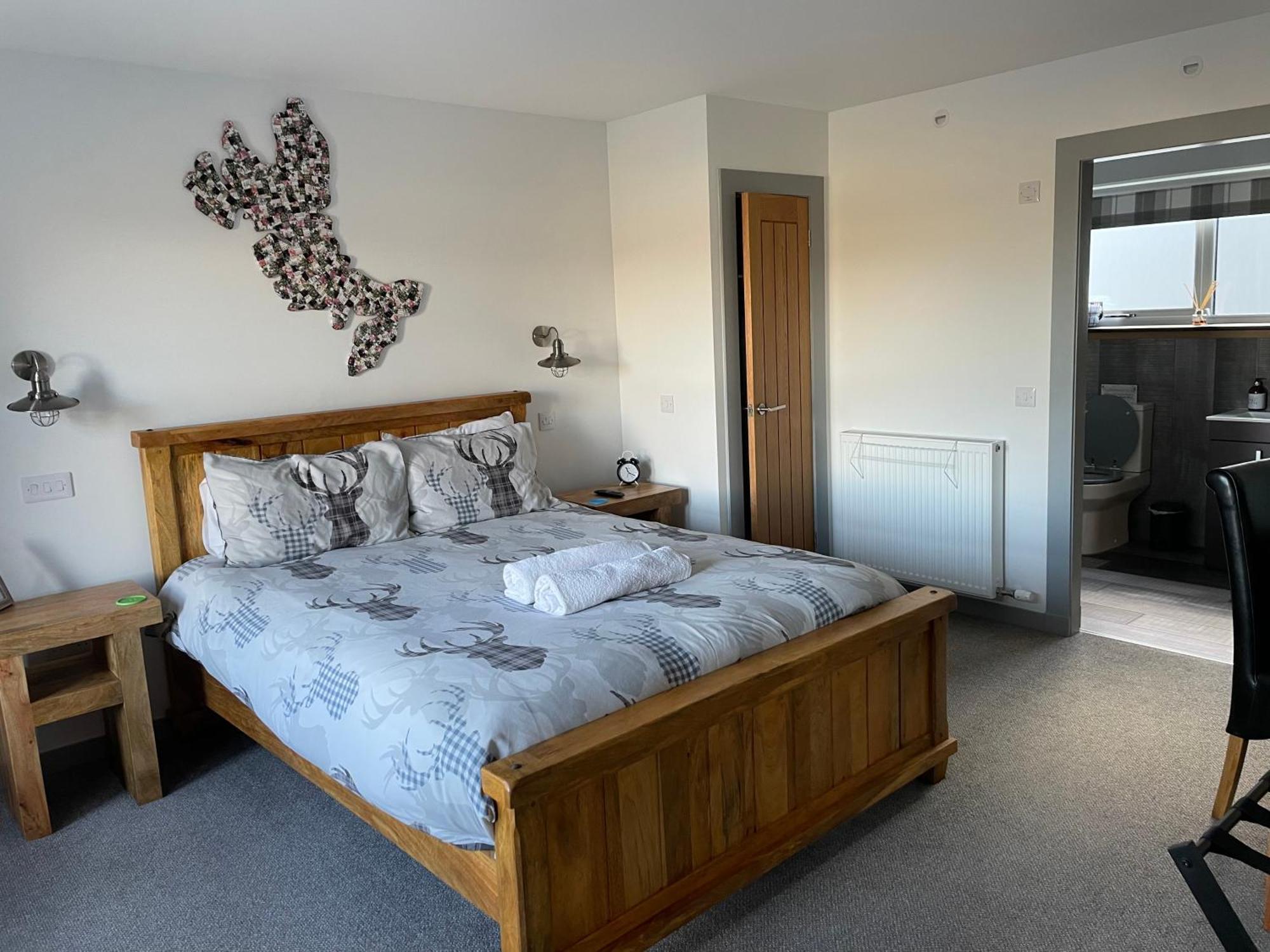Вілла The Bridge Self Catering Kilmaluag Екстер'єр фото
