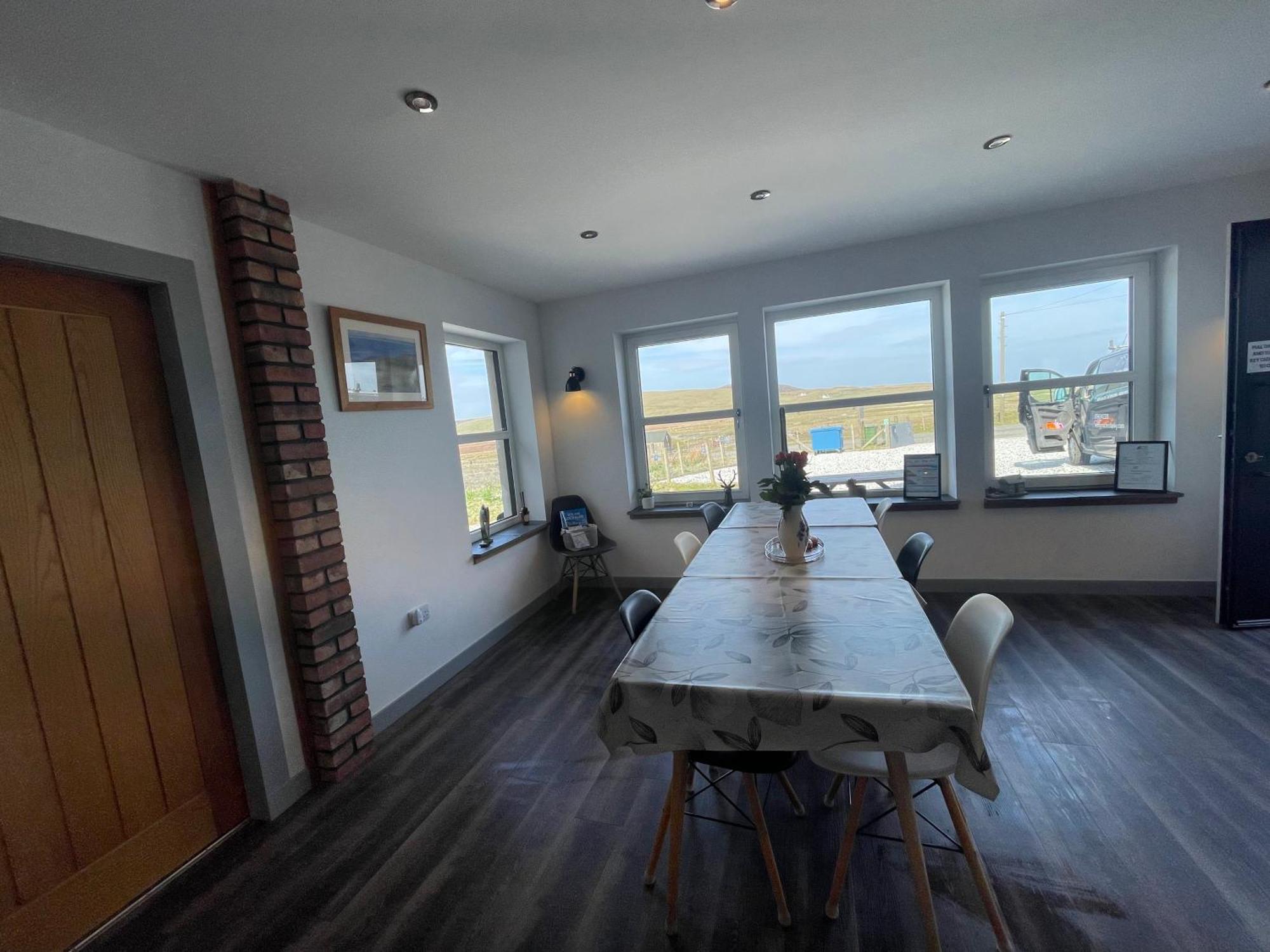 Вілла The Bridge Self Catering Kilmaluag Екстер'єр фото